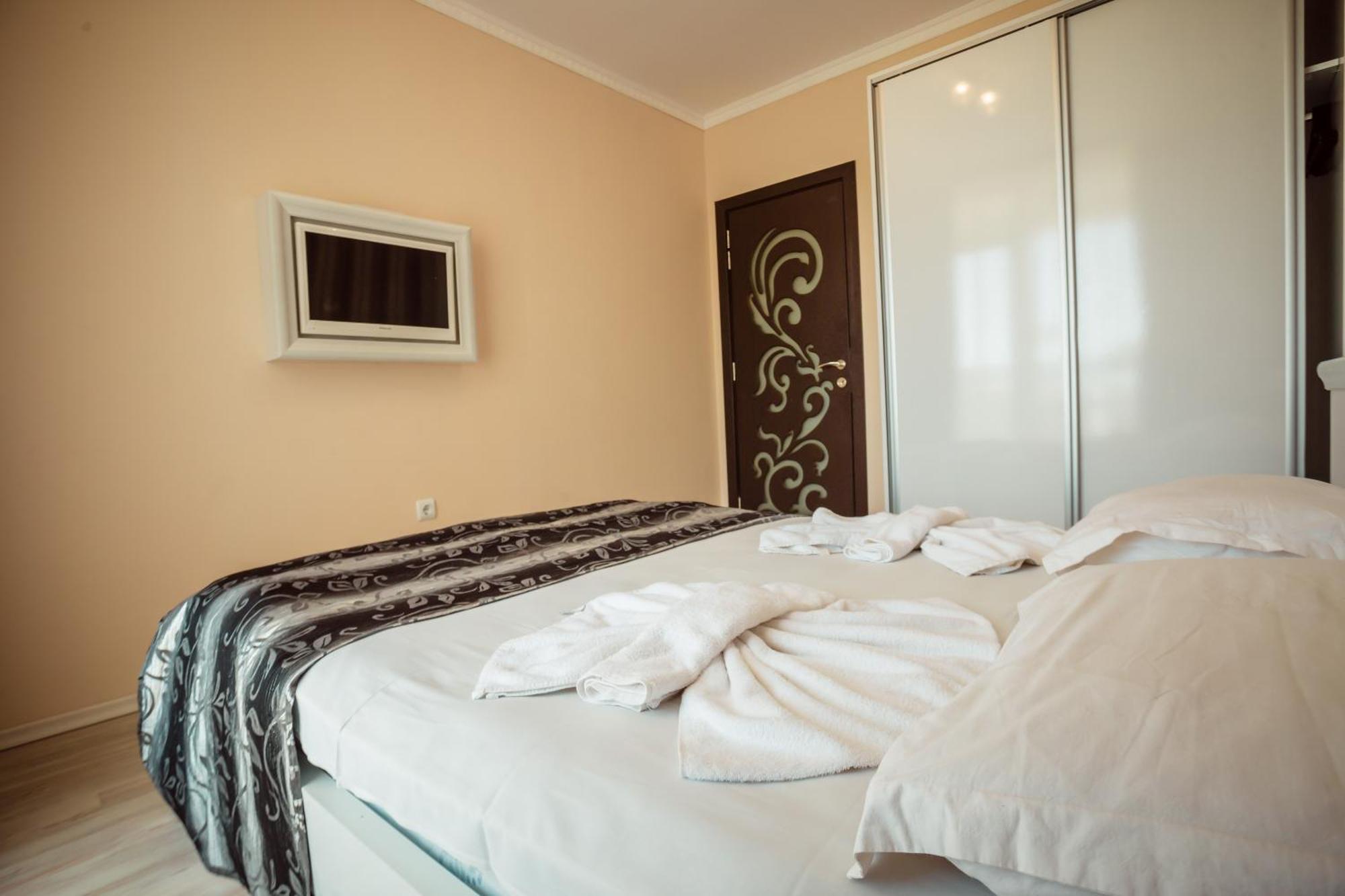 Biato Apartments Солнечный берег Экстерьер фото